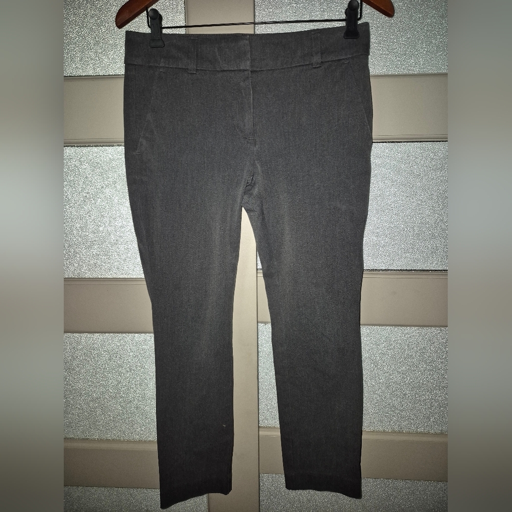 LOFT Gray Cropped Ankle Pants